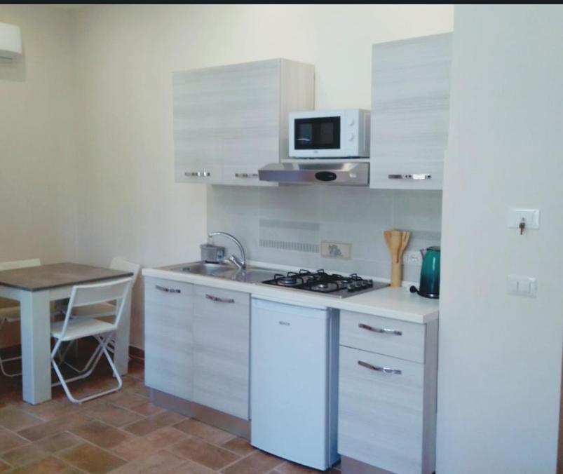 Hotel Il Sentiero di Leano Terracina Camera foto